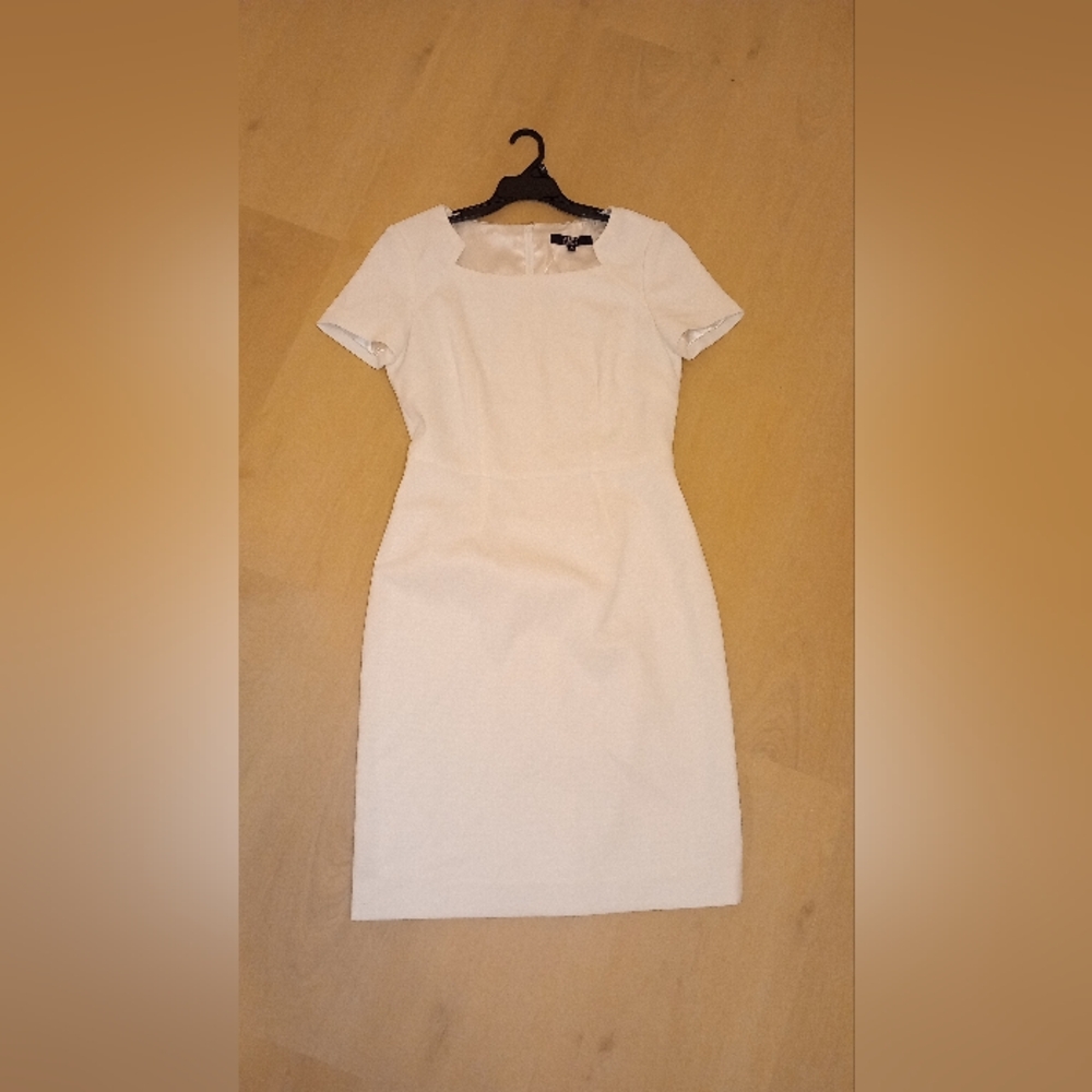 Alex Marie Ivory Short Sleeve Dress Size 6